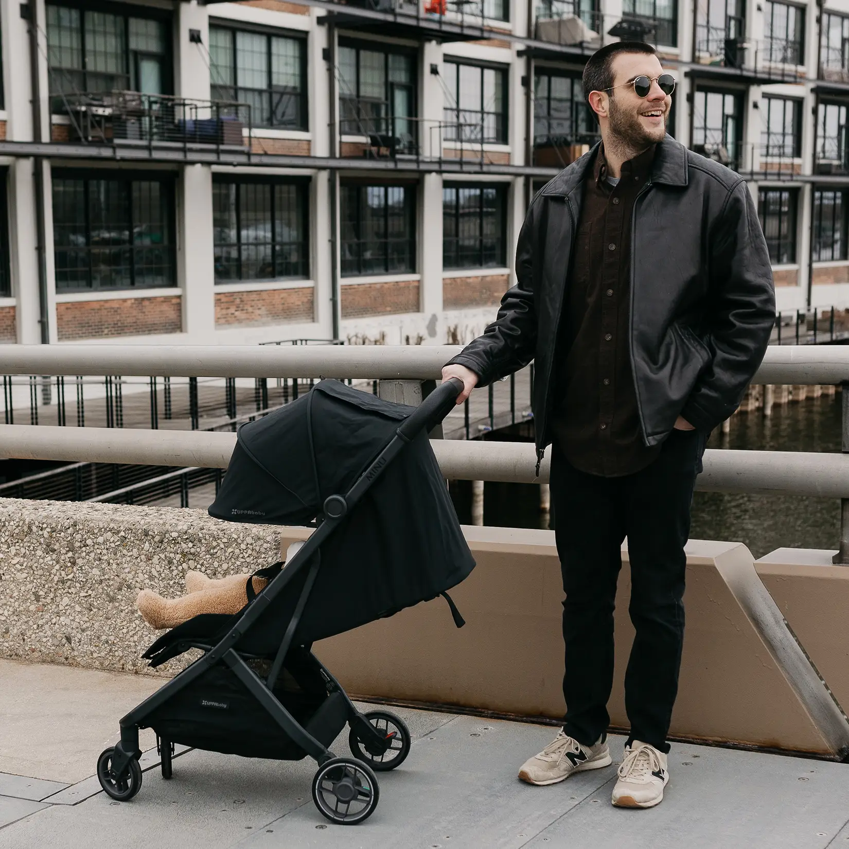 uppababy vista set UPPAbaby Vista V3 Double Stroller + Bassinet